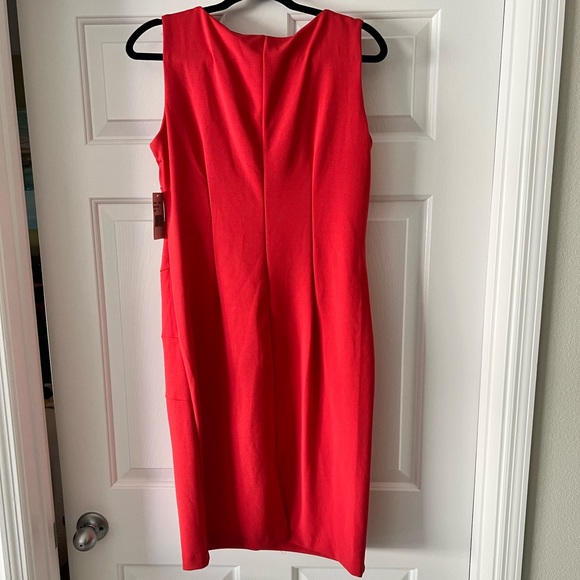 NWT Coral Bodycon Dress-Size 8 - Picture 2 of 7